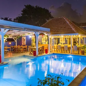 Frégate Bleue Hotel
